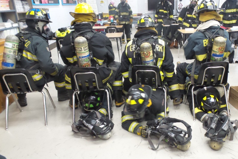 KACC Fire-Rescue-EMR Students engaged in SCBA practice.